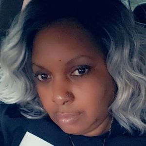 Meet your Posher, Amelia